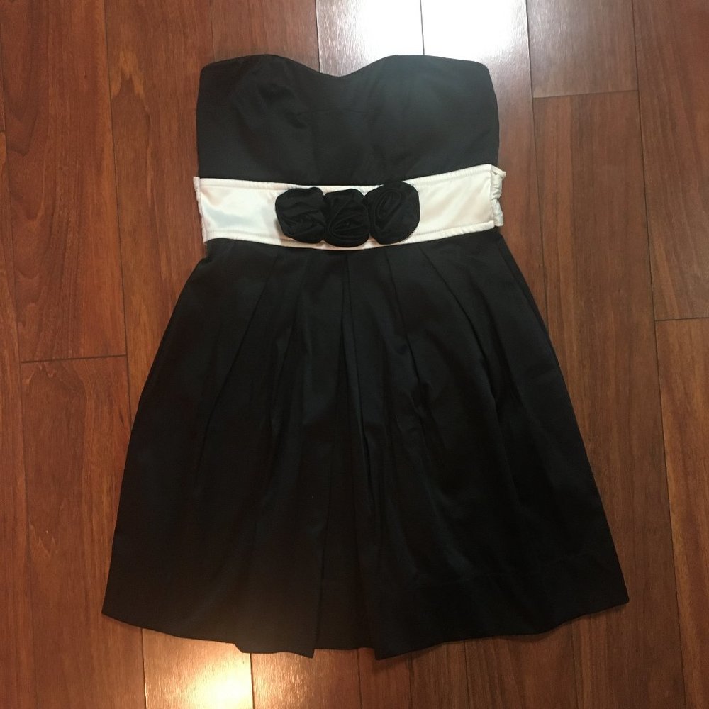 Black Strapless Party Dress
